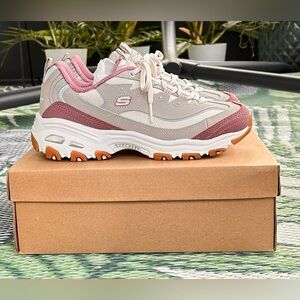 Skechers D’Lites 7.5 Women’s Sneakers - Mauve, Gray and White - NWOT